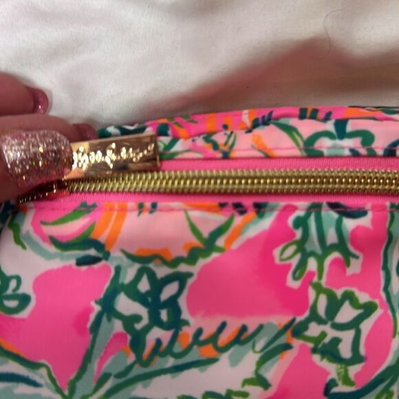 Lilly Pulitzer Jeanie Belt Bag In Soleil Pink Perfect Poppy. New Without Tag. - Picture 4 of 10